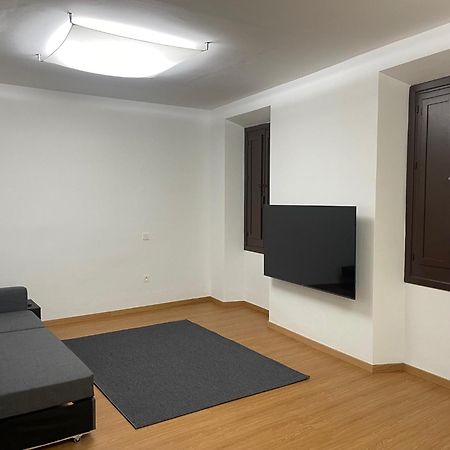 Apartamento Calle Rodrigo De Triana Con Opcion De Parking Sevilla Bagian luar foto