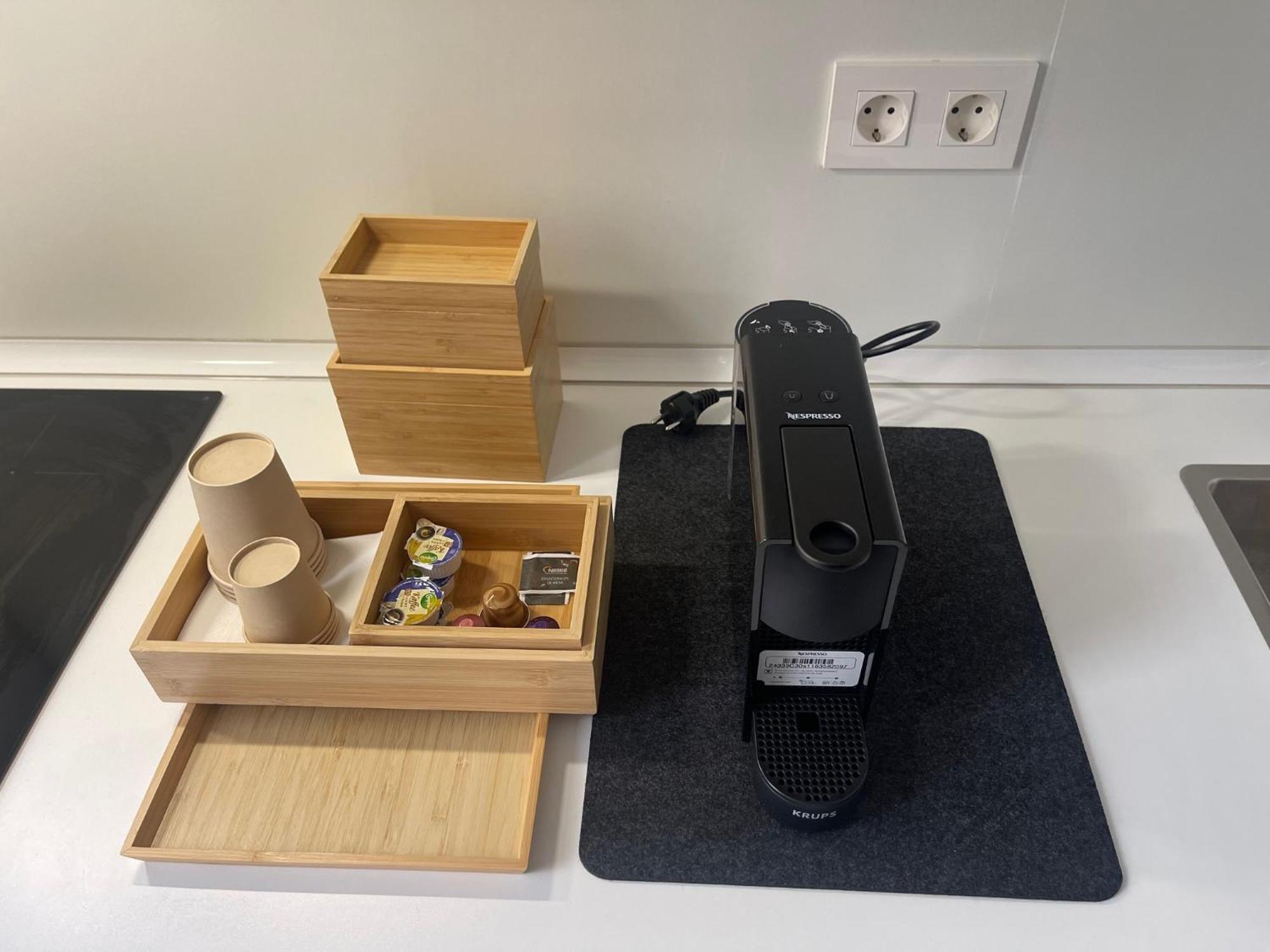Apartamento Calle Rodrigo De Triana Con Opcion De Parking Sevilla Bagian luar foto